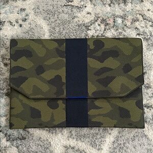 Rothy’s Sage Camo Portfolio Retired Print/Color